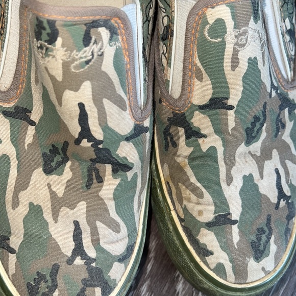Ed Hardy Camo Slip On Sneaker - Picture 5 of 12
